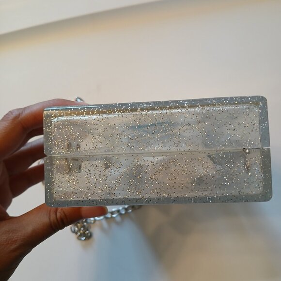 More Than Magic Star Acrylic Purse White Blue Silver Chain Convertible 7" x 4" - Picture 11 of 13